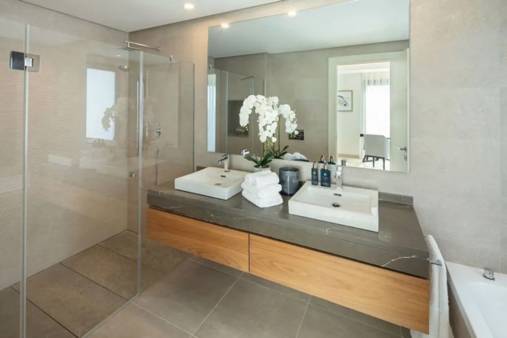 Villa 610m² in Portugal, Oeirash. Priced at 5500000€ rent photo-5