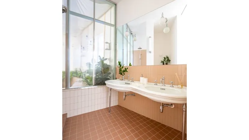 Flat 249m² in Portugal, Lisbon. Priced at 1536870£ rent photo-6