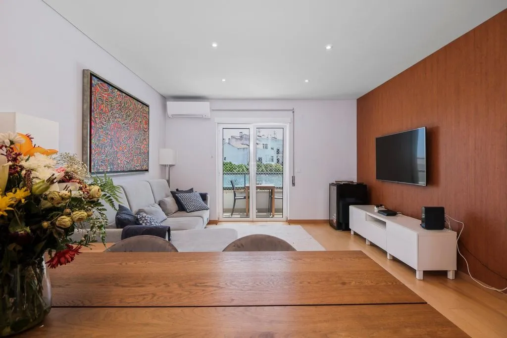 Flat 126m² in Italy, Pietralunga. Priced at 930000€ rent photo-1