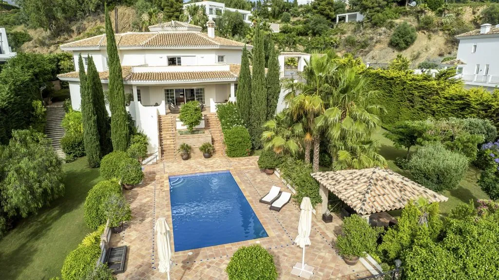 Villa 1190m² in Portugal, Oeirash. Priced at 9500000€ rent photo-38