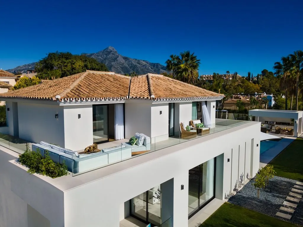 Villa 647m² in Portugal, Oeirash. Priced at 5200000€ rent photo-29