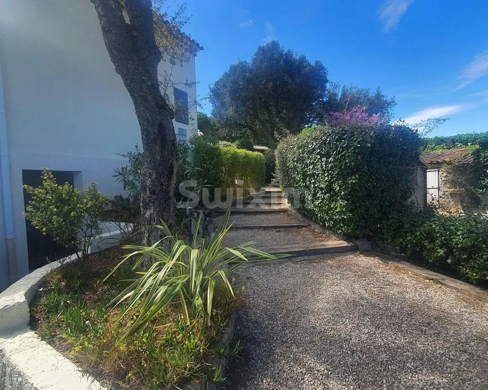 House 190m² in France, Grima. Priced at 1680000€ rent photo-6