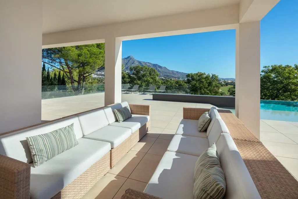 Villa 484m² in Portugal, Oeirash. Priced at 4200000€ rent photo-24