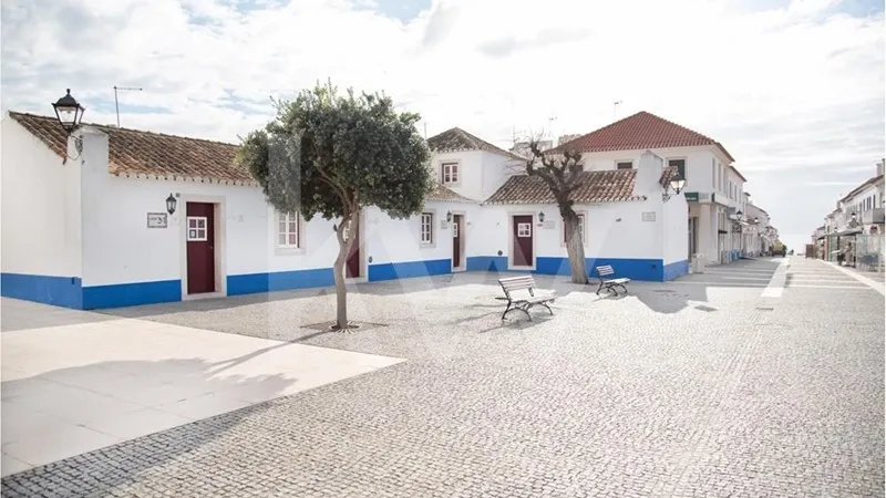 Shop 144m² in Portugal, Porto. Priced at 687745£ rent photo-1