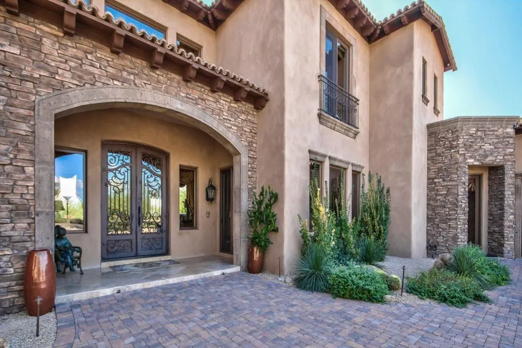 House 958m² in USA, Scottsdale. Priced at 4454700€ rent photo-4