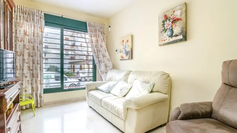 Flat 65m² in USA, Southbury. Priced at 142260£ rent photo-6