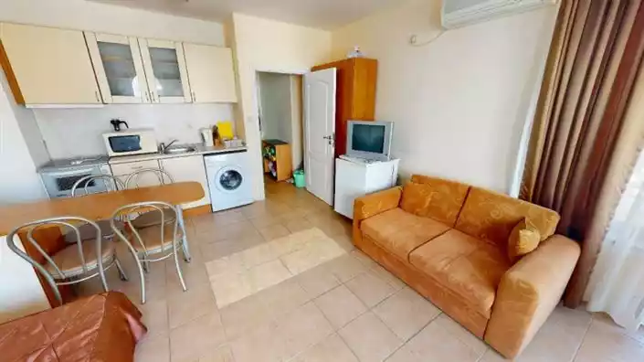 Other Properties 52m² in Bulgaria, Sunny Beach. Priced at 39000€ rent photo-2