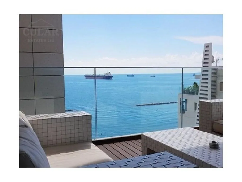 Flat 125m² in Italy, Naples. Priced at 1150000€ rent photo-3