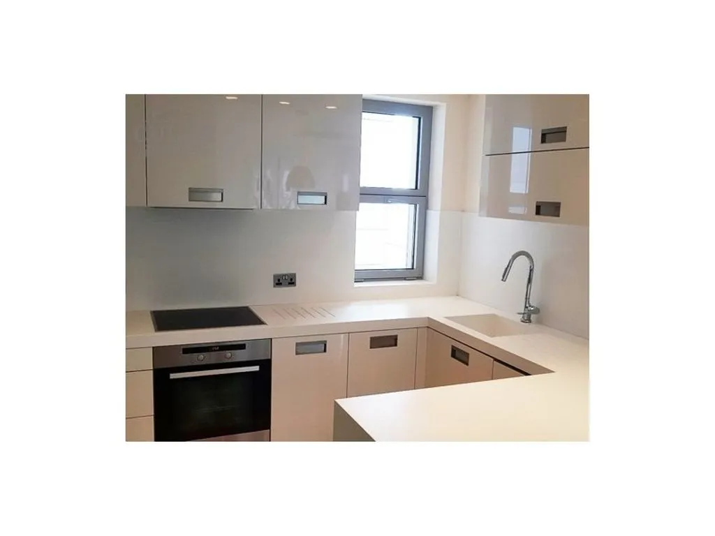 Flat 125m² in Italy, Naples. Priced at 1150000€ rent photo-5