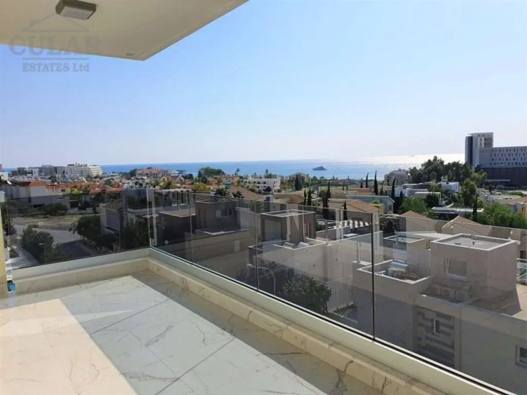 Flat 232m² in Cyprus, Limassol. Priced at 880000€ rent photo-6