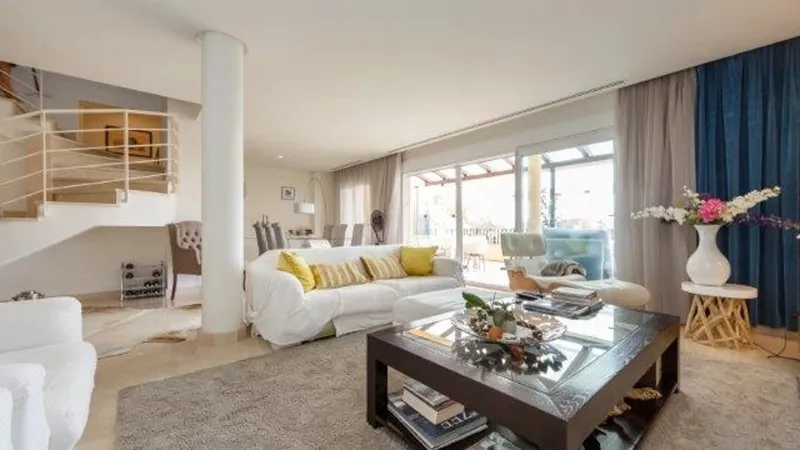 Flat 226m² in Portugal, Oeirash. Priced at 646635£ rent photo-3