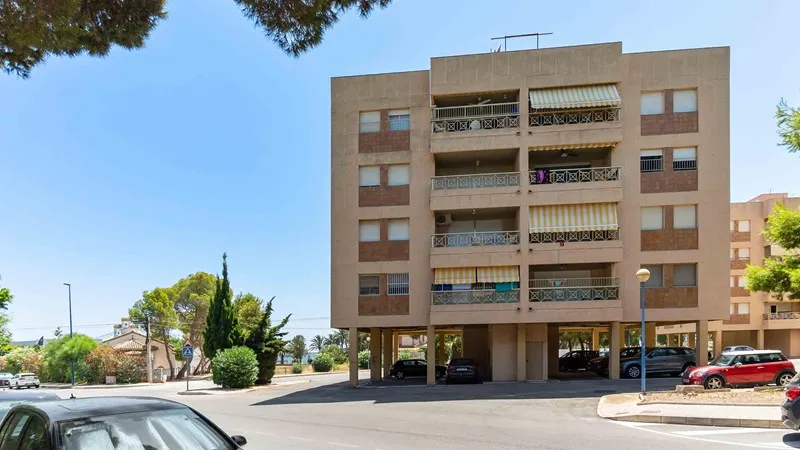 Flat 81m² in Portugal, Madeira. Priced at 146240£ rent photo-3