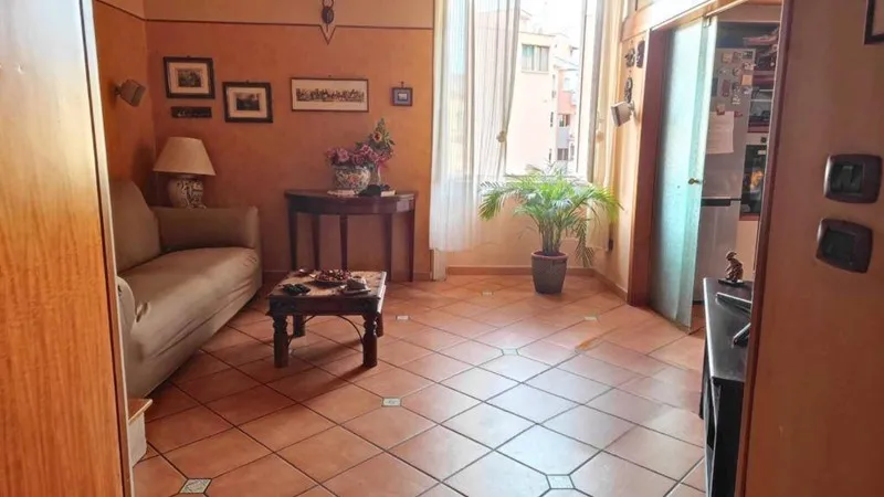 Flat 85m² in Italy, Naples. Priced at 353494£ rent photo-1