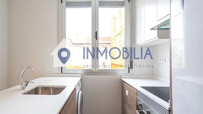 Flat 85m² in Portugal, Lisbon. Priced at 283878£ rent photo-3