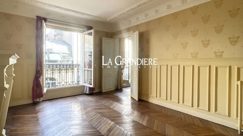 Flat 154m² in France, Paris. Priced at 1934943£ rent photo-2