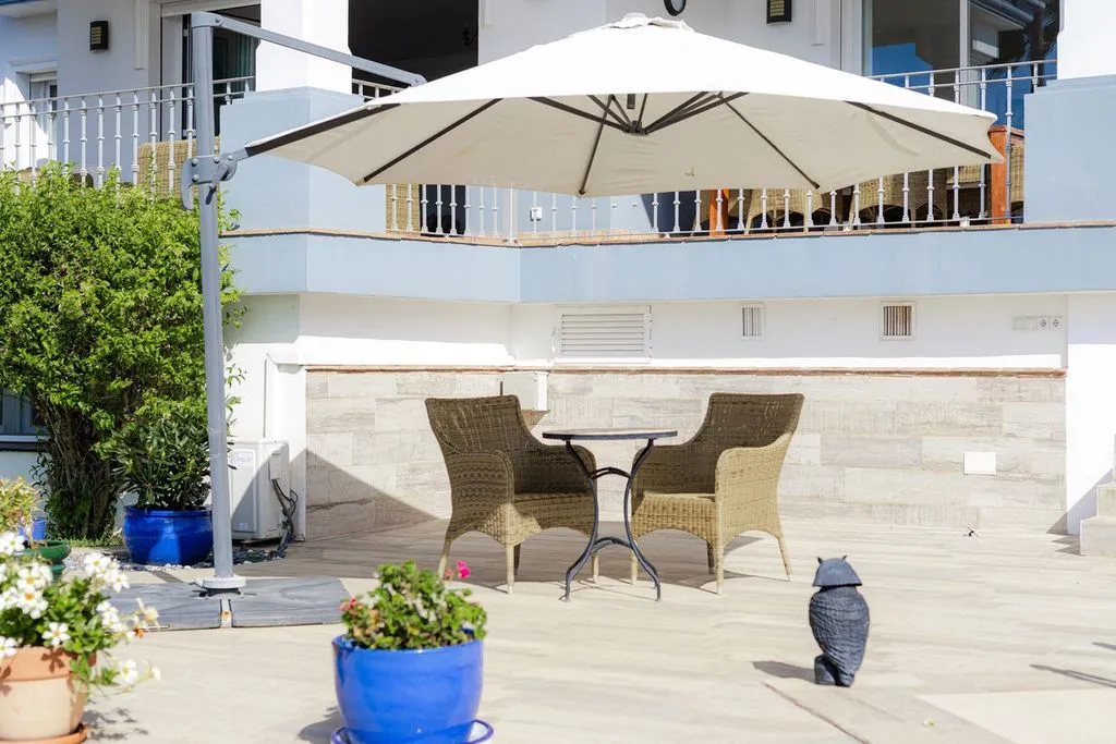 Villa 503m² in Portugal, Oeirash. Priced at 2100000€ rent photo-2