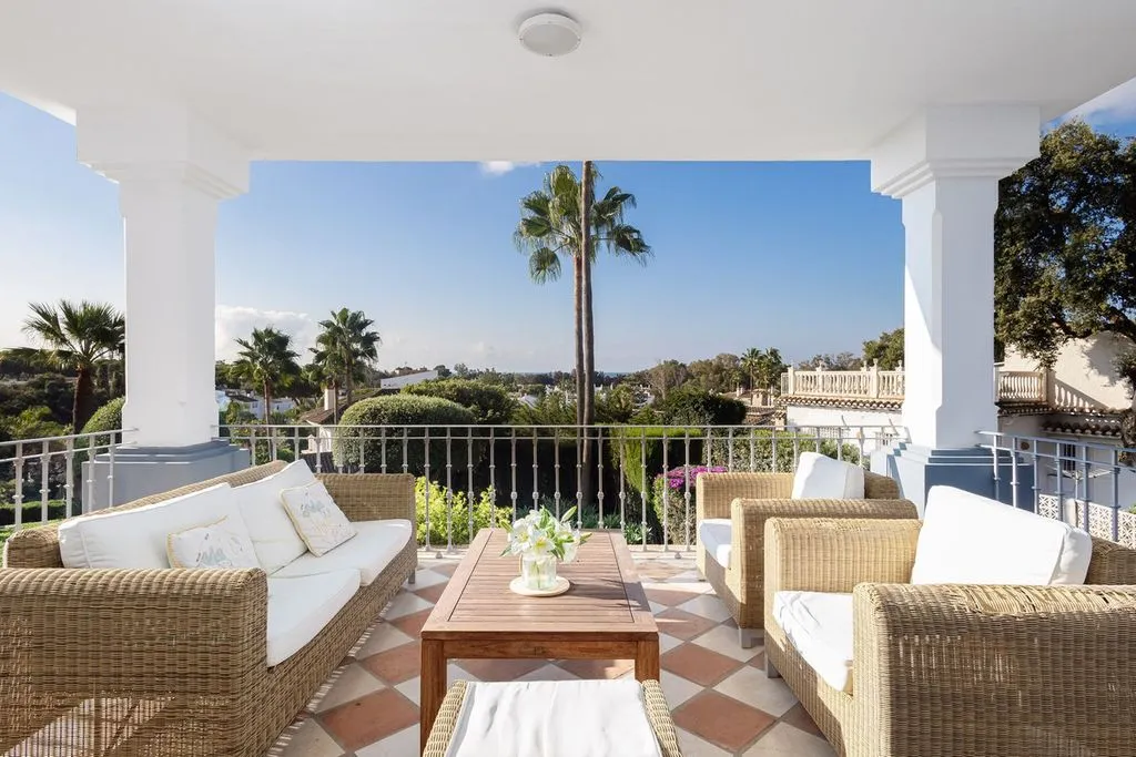 Villa 503m² in Portugal, Oeirash. Priced at 2100000€ rent photo-5