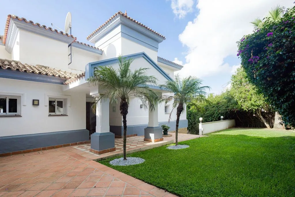 Villa 503m² in Portugal, Oeirash. Priced at 2100000€ rent photo-46