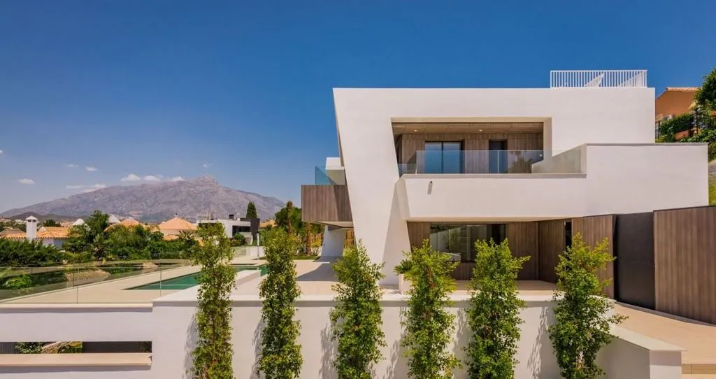 Villa 641m² in Portugal, Oeirash. Priced at 3500000€ rent photo-2