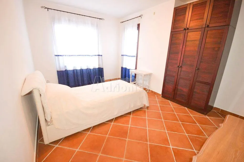 House 235m² in Montenegro, Kotor. Priced at 750000€ rent photo-5